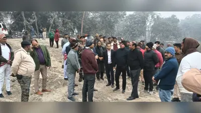 मुख्यमंत्री के दौरे को लेकर डीएम ने हेलिपैड निर्माण का लिया जायजा