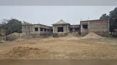 पंचायत के विकास के लिए बने पंचायत सरकार भवन अभी तक है अविकसित