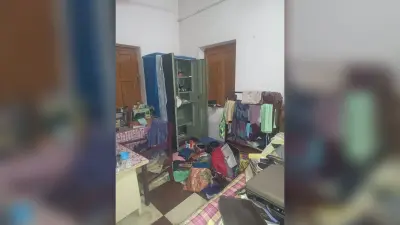 सूने घर को निशाना बनाते लाखों की चोरी