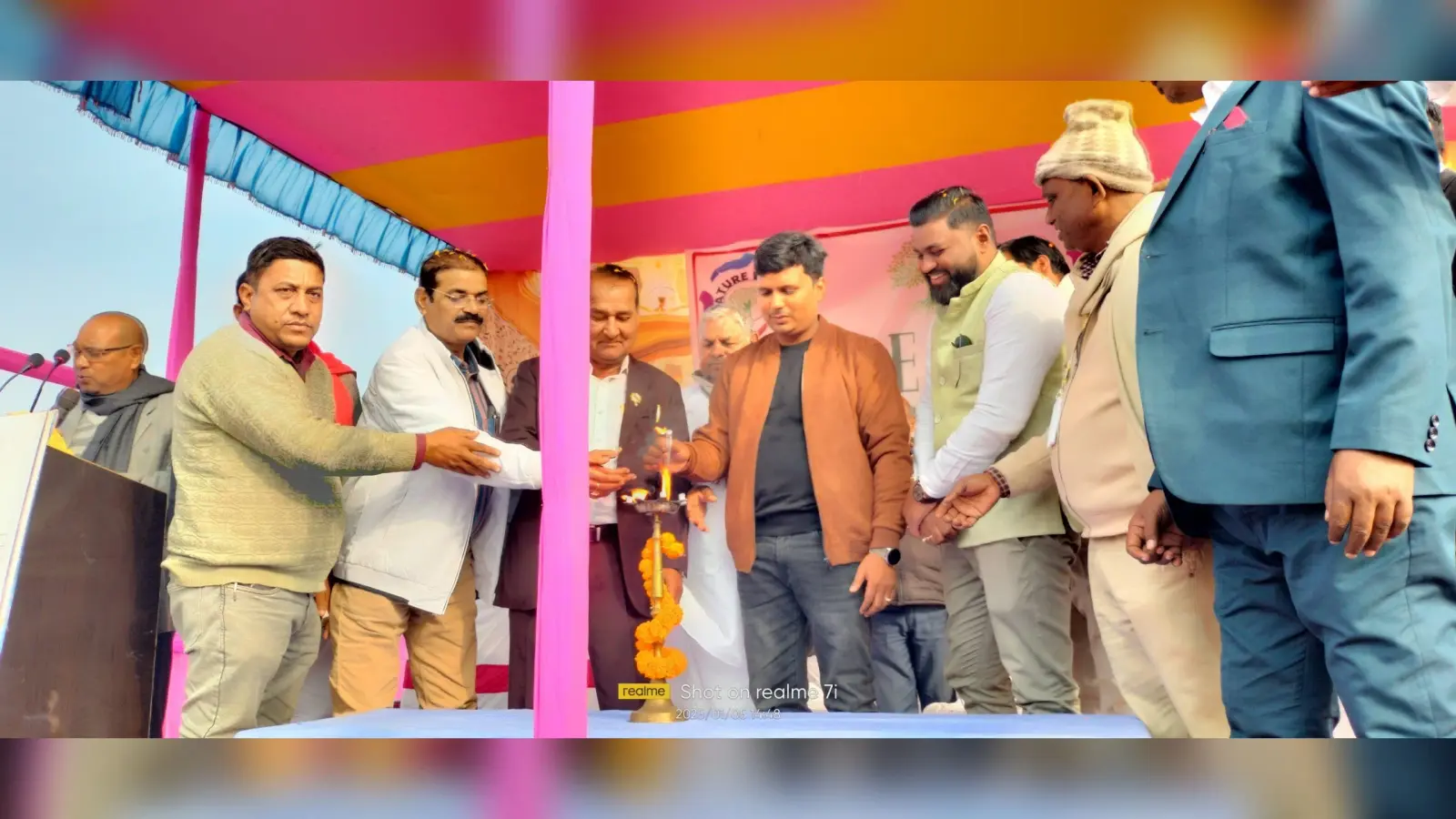 गांव के विकास के लिए लोगों को अपनी सोच में लाना होगा बदलाव : एसडीओ
