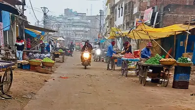 Chhapra News : ठंड बढ़ी, लेकिन नगर क्षेत्र में अलाव की व्यवस्था अधूरी