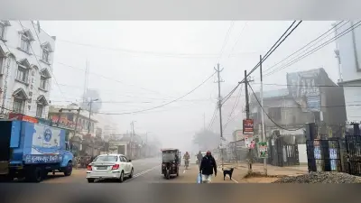 Gopalganj News : ठंड से घरों में दुबकने के लिए मजबूर हुए लोग, ला-नीना आज से होगा सक्रिय