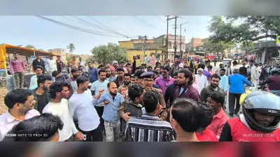 बाइक से बाजार के लिए निकली महिला की ट्रक से कुचलकर मौत
