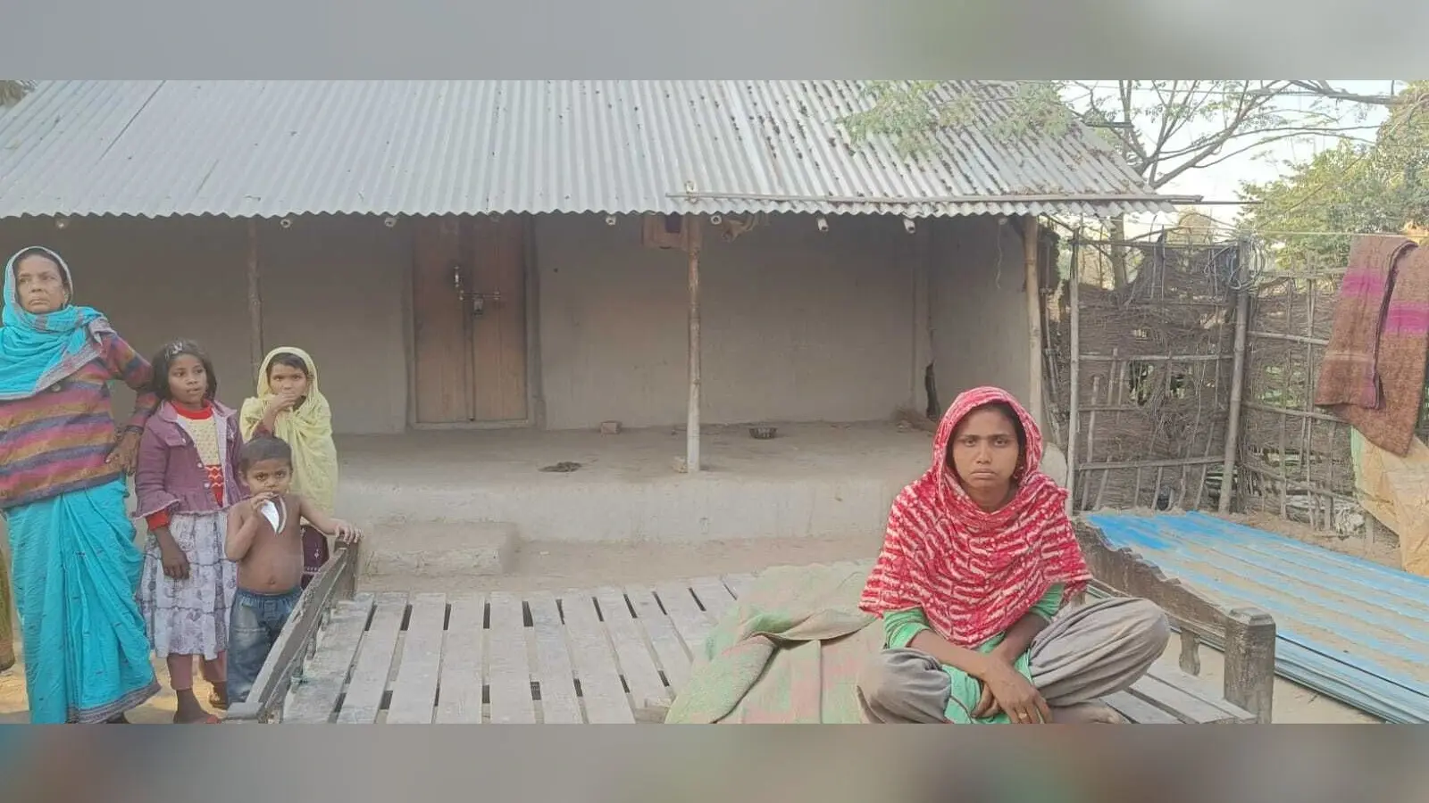 45 वर्षीय महिला की गला दबाकर हत्या