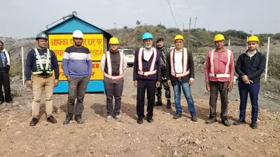 Giridih News :गिरिडीह एसडीएम कोयला उत्पादन प्रक्रिया से हुए अवगत