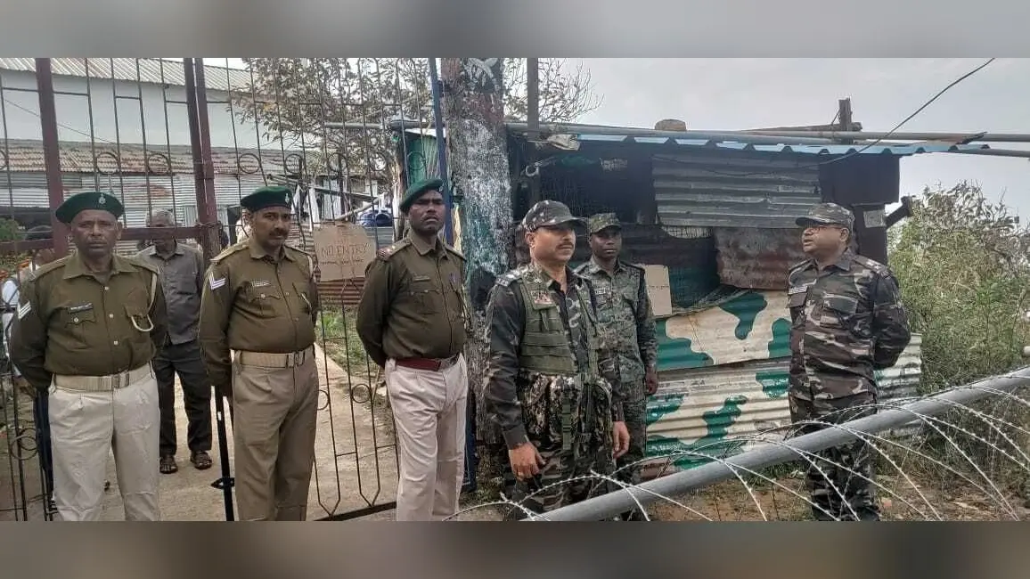 Giridih News: एसपी ने किया पारसनाथ पहाड़ का निरीक्षण