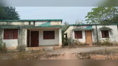 लाखों रुपये की लागत से बना फॉरेस्ट गार्ड आवासीय कॉलोनी बेकार