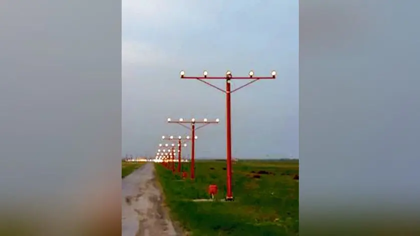 तीन वर्षों से जू में रुका है एप्रोच लाइट लगाने का काम, कोहरे में पटना एयरपोर्ट पर लैंडिंग में हो रही परेशानी