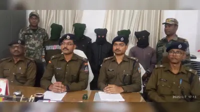 ई-एमआइ पेमेंट के लिए बार कोड भेजकर साइबर ठगी के आरोप में पांच गिरफ्तार