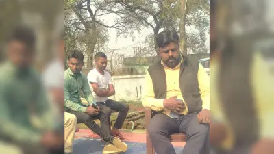 Giridih News: जिप सदस्य को ग्रामीणों ने बनाया बंधक, पुलिस ले गयी थाना