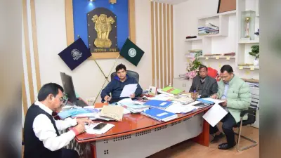 सेविका-सहायिका के चयन में बरतें पारदर्शिता : डीसी