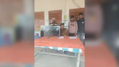 चोरी की मोटर, एलसीडी सहित तीन चोर गिरफ्तार