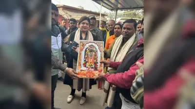 बाबा झुमराज मंदिर श्रद्धालुओं को मिलेगी बेहतर सुविधा- डीएम