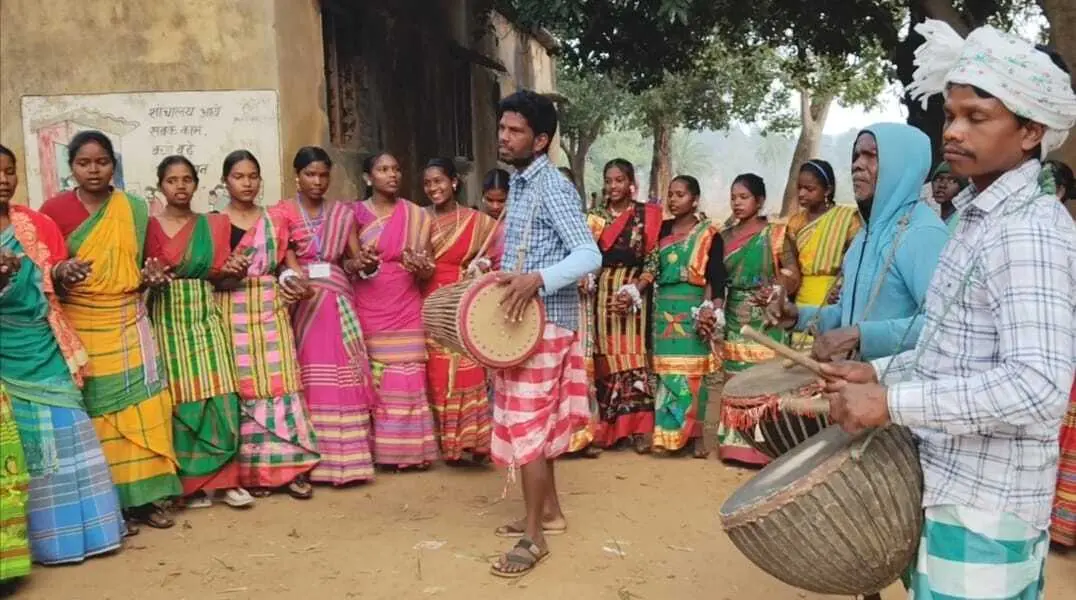 Giridih News :प्रकृति व पशु प्रेम का प्रतीक है सोहराय पर्व