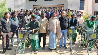 Chaibasa News : लगन के साथ पढ़ाई कर बच्चे बनें अधिकारी, नाम रोशन करें : जोबा