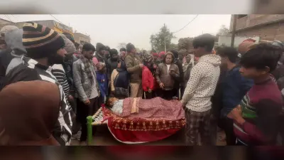 सड़क हादसे में प्रधानाध्यापक की मौत, जाम