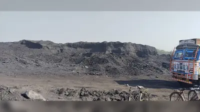 Giridih News :रोड सेल में नहीं मिल रहा अच्छे क्वालिटी का कोयला, आंदोलन के मूड में असंगठित मजदूर
