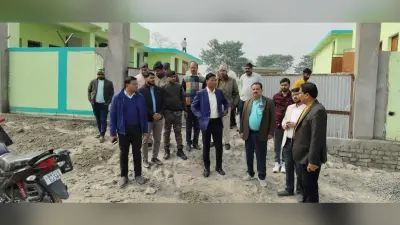 मुक्तिधाम का डीएम ने किया निरीक्षण