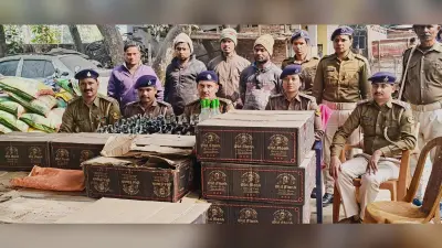 एक हजार लीटर शराब के साथ दो गिरफ्तार