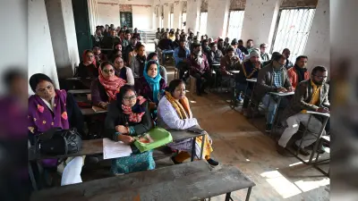 Deoghar News : मैट्रिक व इंटर की परीक्षा में शामिल होंगे जिले के 41 हजार से अधिक परीक्षार्थी