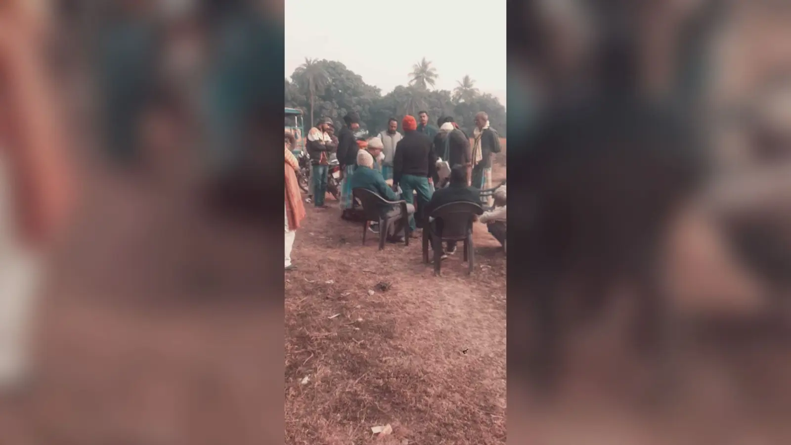 विषहरी स्थान के रैयतों ने नहीं करने दी जमीन की मापी