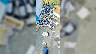 फतेहपुर सिमजुड़ी झील में डंप की गयीं दवाएं, जिससे मर गयीं 15 लाख की मछलियां