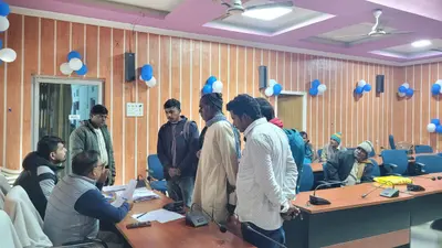 जनता दरबार में 33 लोगों की समस्याओं से रूबरू हुए अपर समाहर्ता