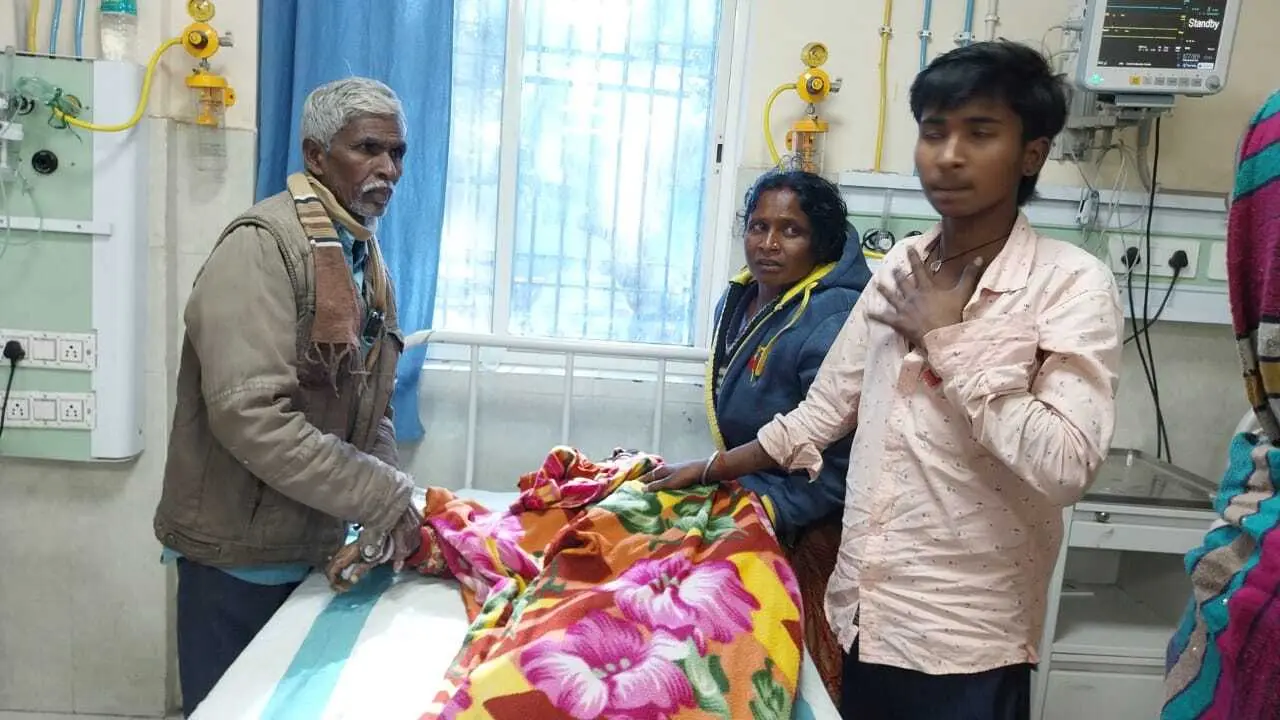 सड़क दुर्घटना में आशा की मौत