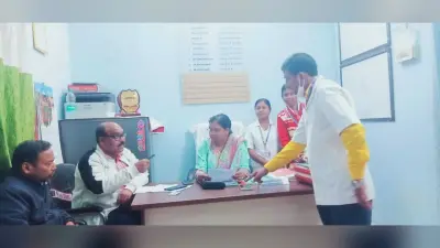 East Singhbhum News : धालभूमगढ़ सीएचसी में डेंटल एक्सरे की व्यवस्था नहीं, परेशानी
