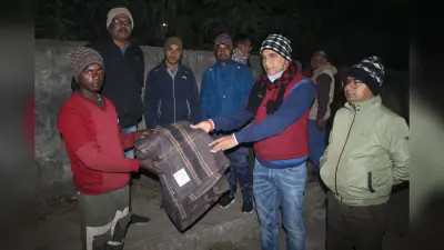 Giridih News: कनकनी से जनजीवन प्रभावित, न्यूनतम तापमान 11 डिग्री