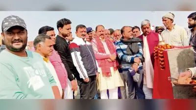 Gaya News : विधायक ने मानपुर में तीन सड़कों की रखी आधारशिला, 4.72 करोड़ होंगे खर्च