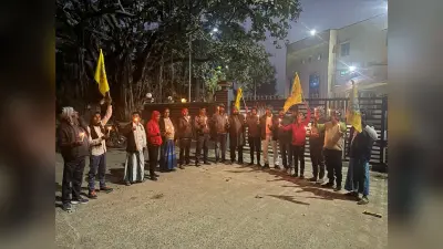 70 वीं बीपीएससी के पुनर्परीक्षा की मांग को लेकर धोरैया में जनसुराज ने निकाला कैंडल मार्च