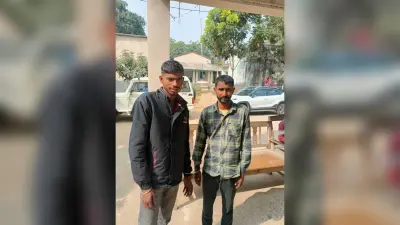शराब के साथ दो तस्कर गिरफ्तार