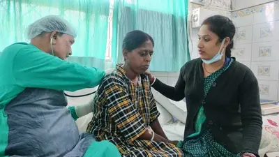 Jamshedpur News : दो दिव्यांगों की नि:शुल्क सर्जरी कर डॉ नागेंद्र ने बचायी जान