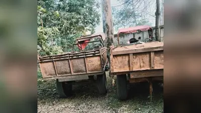 बालू व पत्थर की अवैध ढुलाई करते दो ट्रैक्टर जब्त