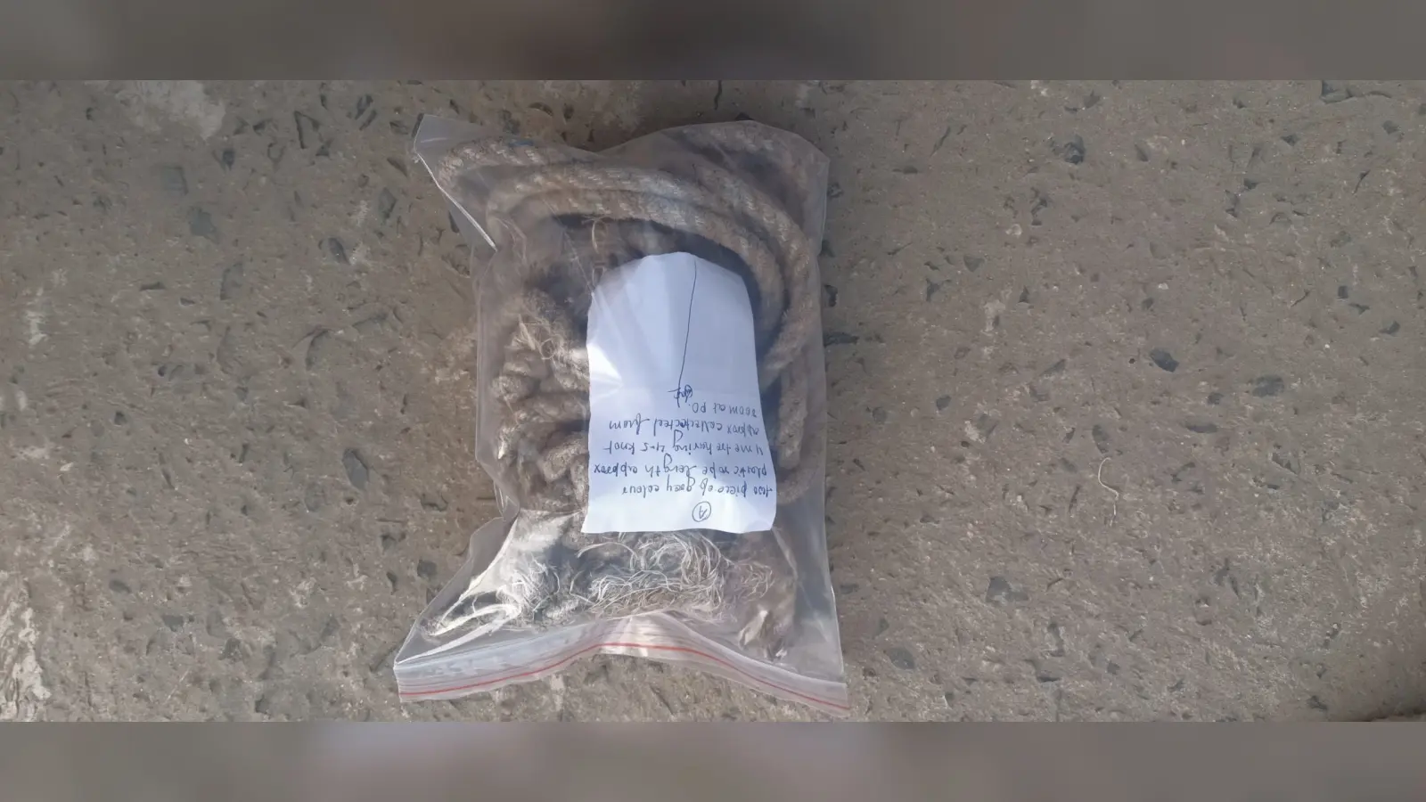 इधर कुंभ मेला को ट्रेन से निकले दंपती, उधर बेटी ने की खुदकुशी