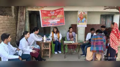शिविर में लोगों ने कराया हेल्थ चेकअप