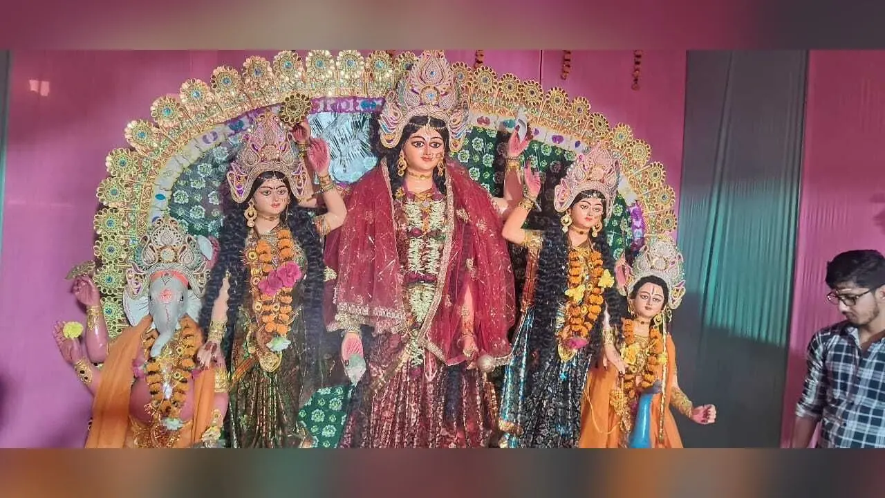 पट खुलते ही प्रतिमा दर्शन को उमड़े श्रद्धालुओं की भीड़, चार दिवसीय पूसी पूर्णिमा मेले का हुआ शुभारंभ