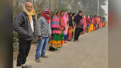 रामनगर गांव में मानव श्रृंखला बनाकर ओडीएफ पर किया जागरूक