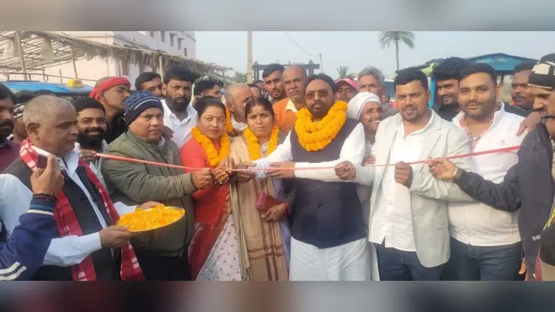 Deoghar News : मकर संक्रांति पर तपोवन में लगा मेला, विधायक ने किया उद्घाटन