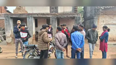 बच्चों को बचाने के प्रयास में बाइक सवार घायल