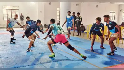 रोहतास ने कैमूर, तो बक्सर ने भोजपुर को हराया