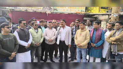 Giridih News :मंत्री के आश्वासन पर गिरिडीह प्रेस क्लब का धरना समाप्त