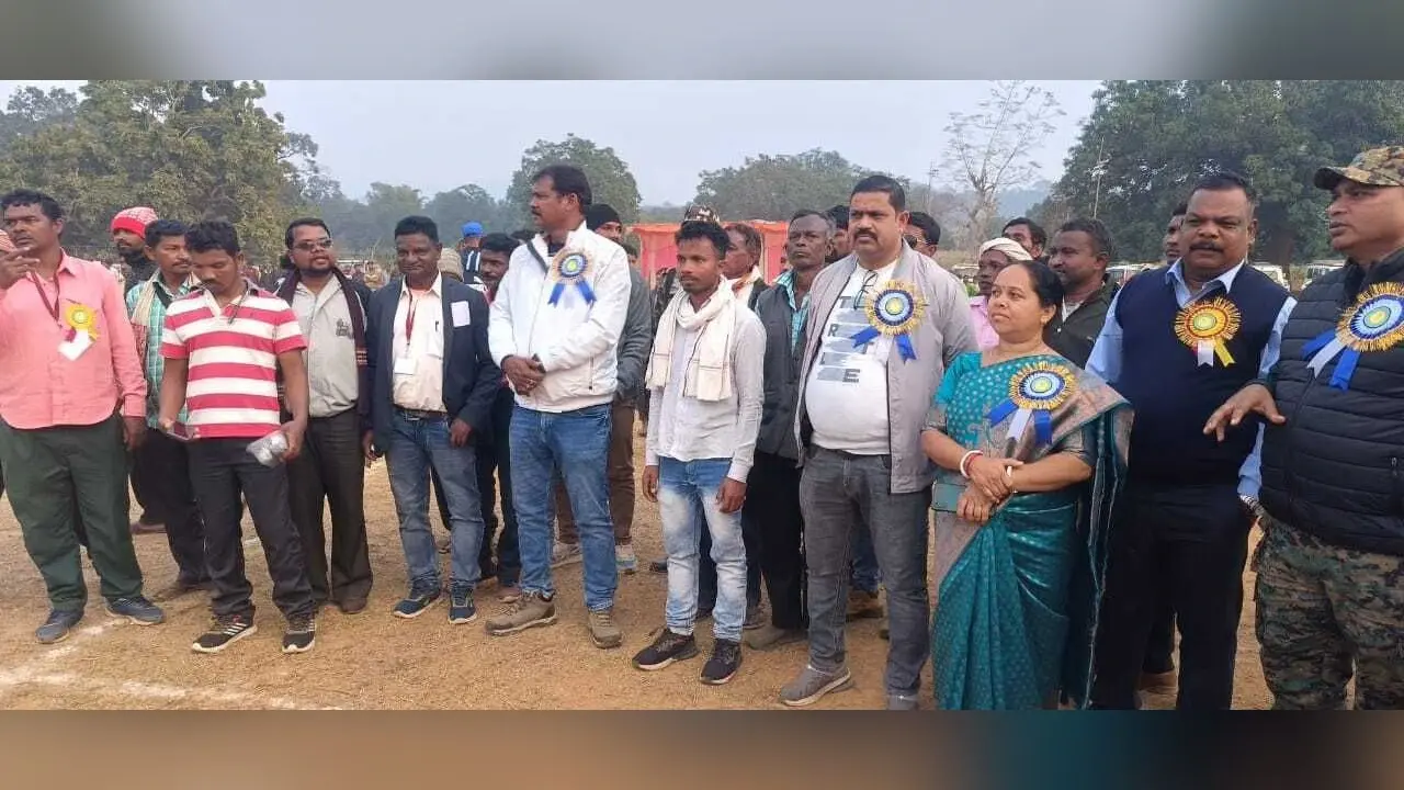 Chaibasa News : चंपुआ बस्ती क्लब को हरा डीपी क्लब बना विजेता