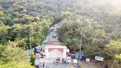 seraikela News : आकर्षणी माता शक्ति पीठ पर आखान यात्रा आज, कोल्हान से पहुंचेंगे श्रद्धालु, 320 फीट ऊंची पहाड़ी पर नंगे पांव चढ़कर मन्नत मांगेगे श्रद्धालु