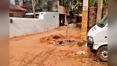 Ranchi News : रोड के बीच में शव दफनाया, हंगामा