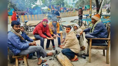 कोहरे की मार से आमजन परेशान, घंटों विलंब से पहुंच रहीं ट्रेनें