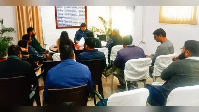 70 वर्ष से अधिक उम्र वाले भी बनवा सकते हैं आयुष्मान कार्ड : बीडीओ, डुमरांव