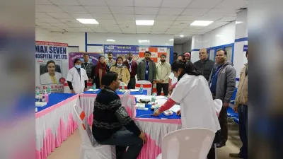 एसबीआइ एडीबी के स्वास्थ्य शिविर में 165 मरीजों की हुई जांच