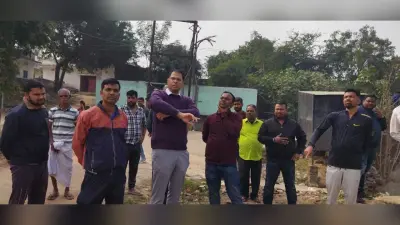 Jamshedpur News : प्रभात इम्पैक्ट : बीडीओ ने बागबेड़ा कॉलोनी का किया दौरा, समस्याओं पर की चर्चा
